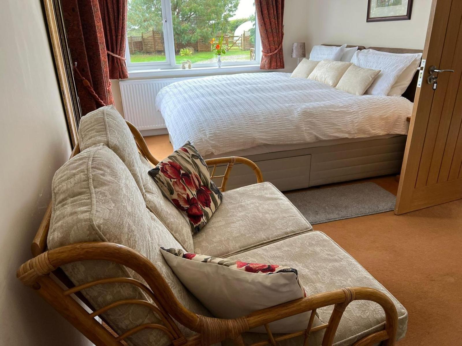 Apartamento The Mended Drum Fortrose Habitación foto